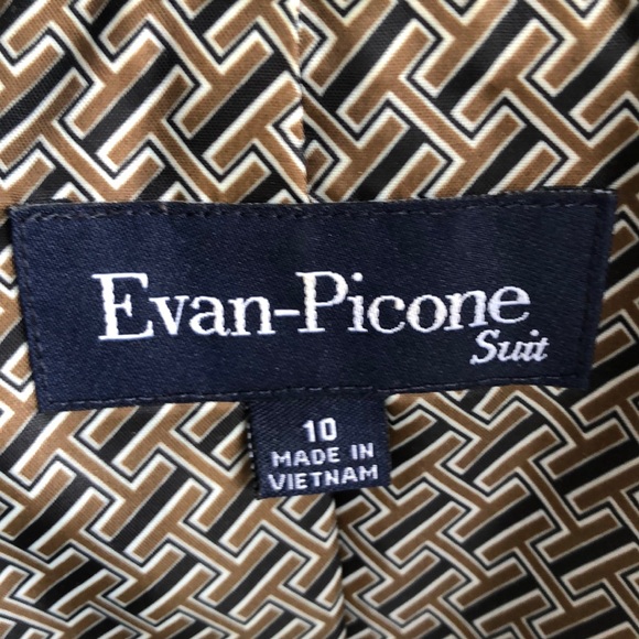 Pant suit - Picture 3 of 3